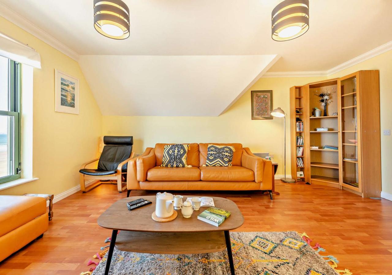 2 Bed in Broad Haven oc-s27911 view 4