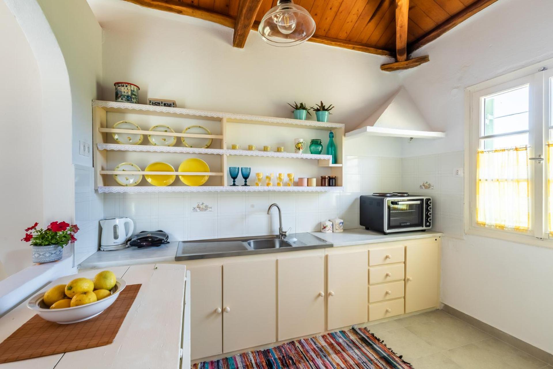 Anemoperasma - Peaceful Stay in an Olive Grove