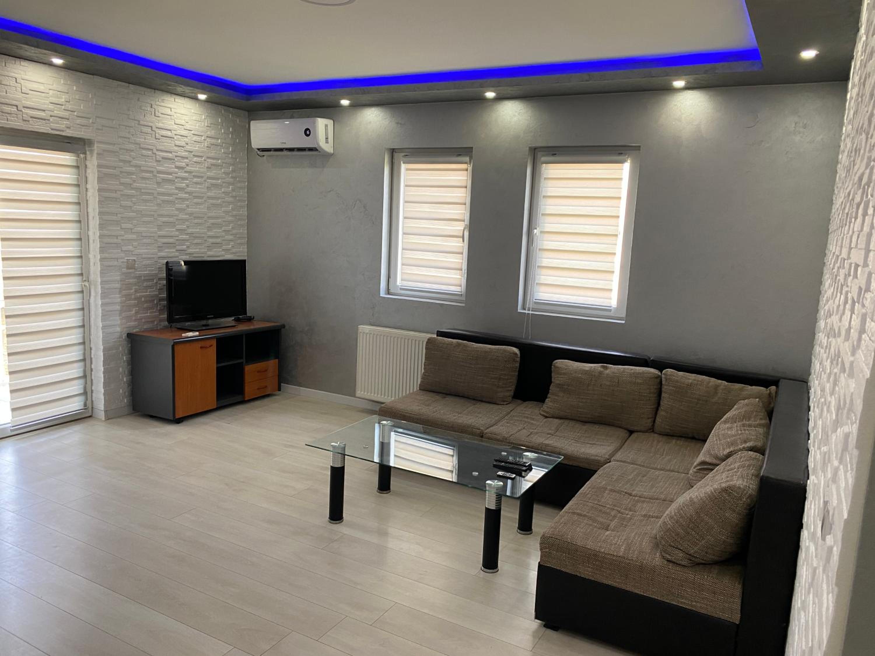 Infinity Apartman Obrenovac, sa parkingom privatnim view 5