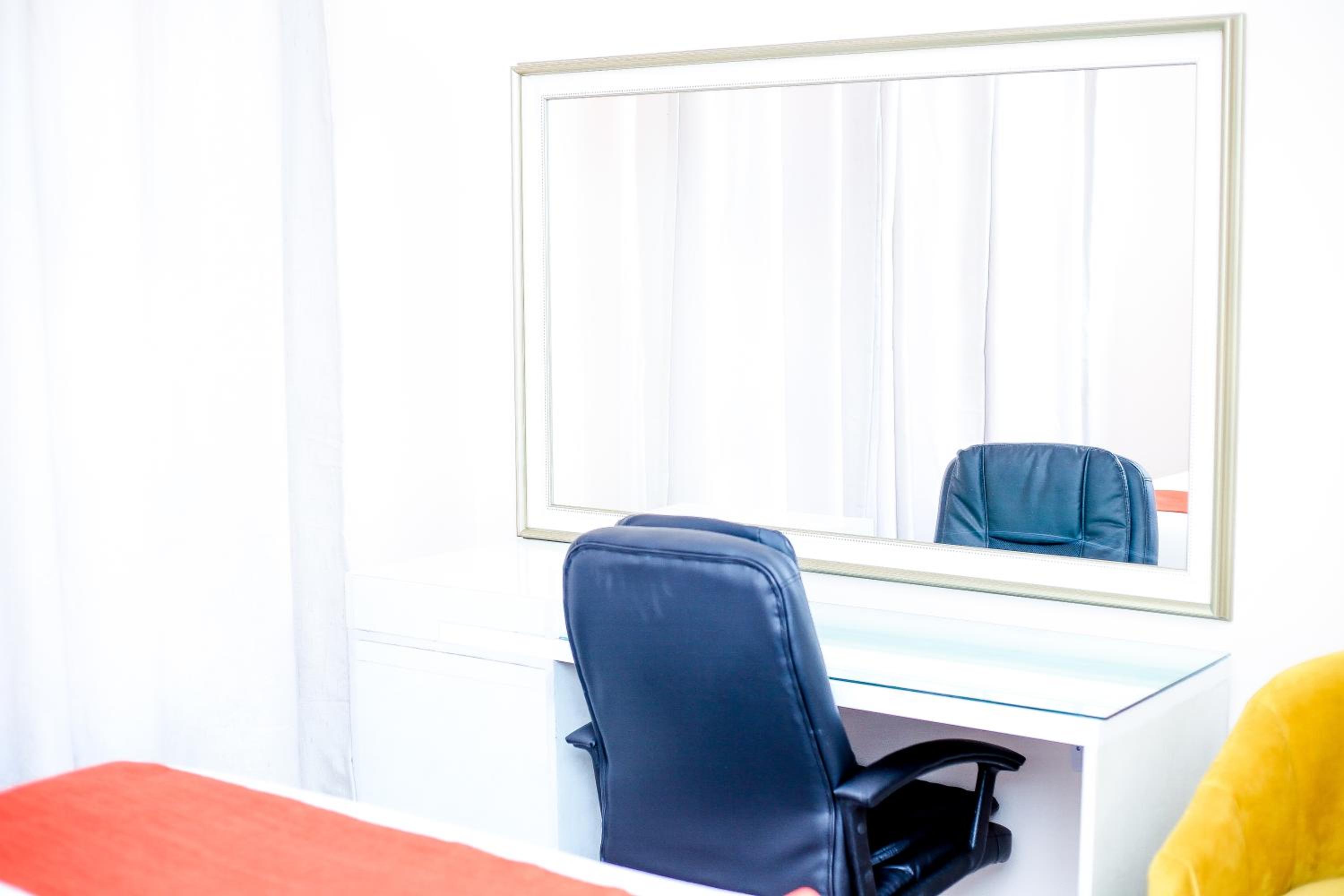 JTown CBD Self-Catering Apartment