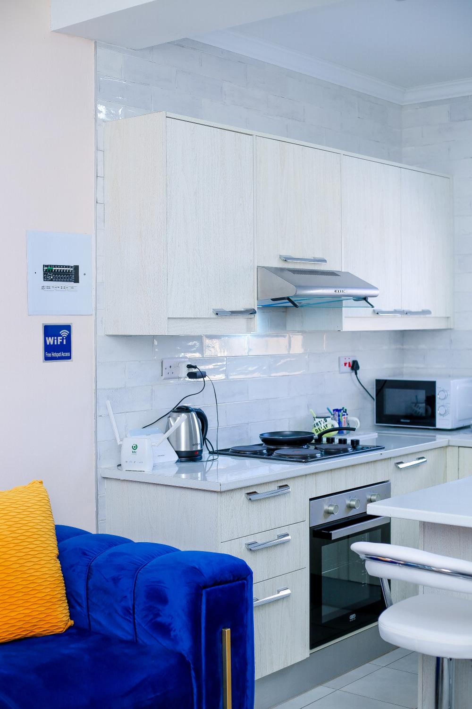 JTown CBD Self-Catering Apartment