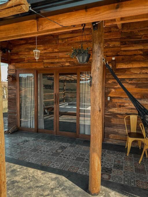 Cabanas do Paiol Texas Cabin Toledo MG