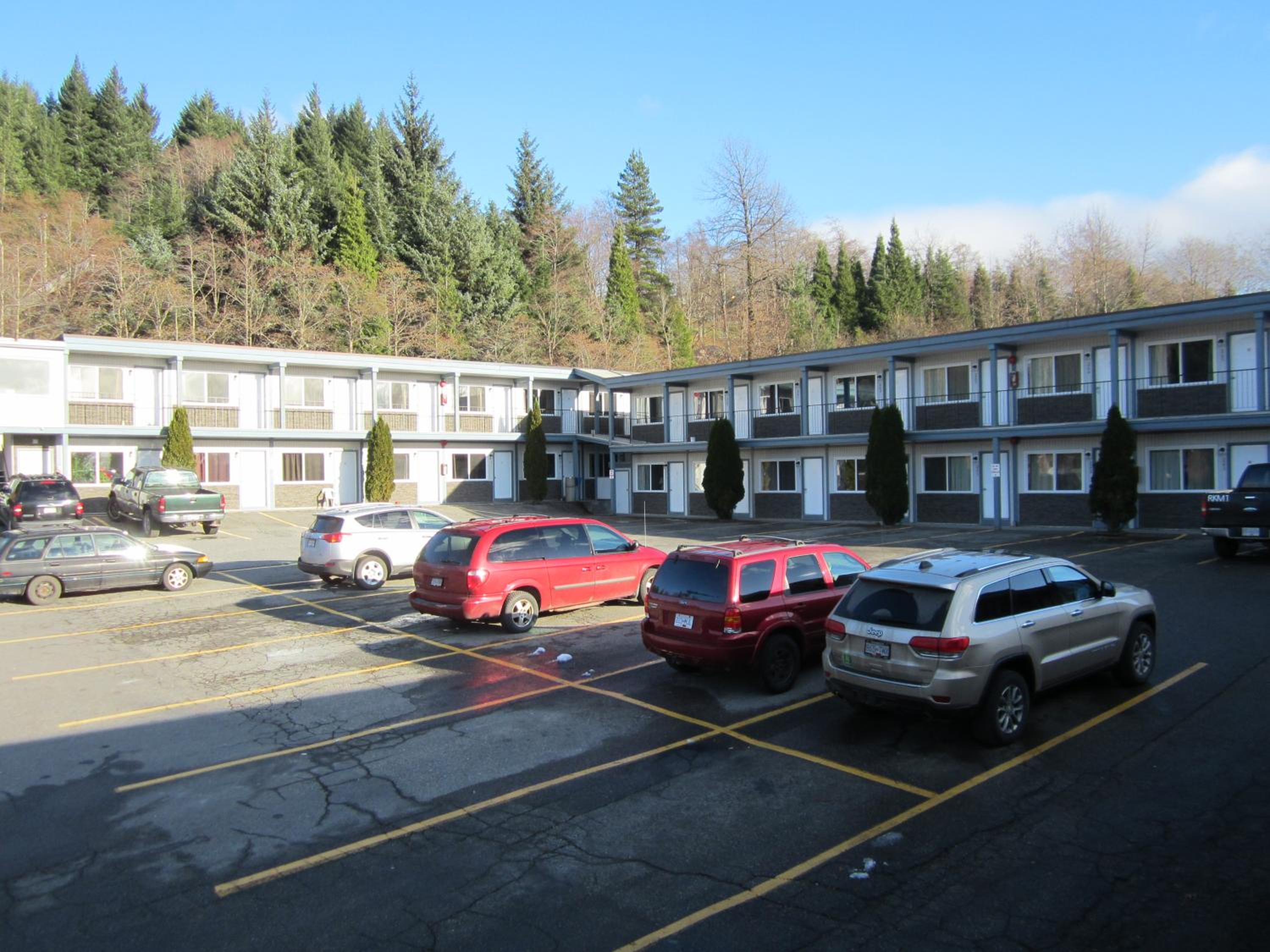 Chalet Inn