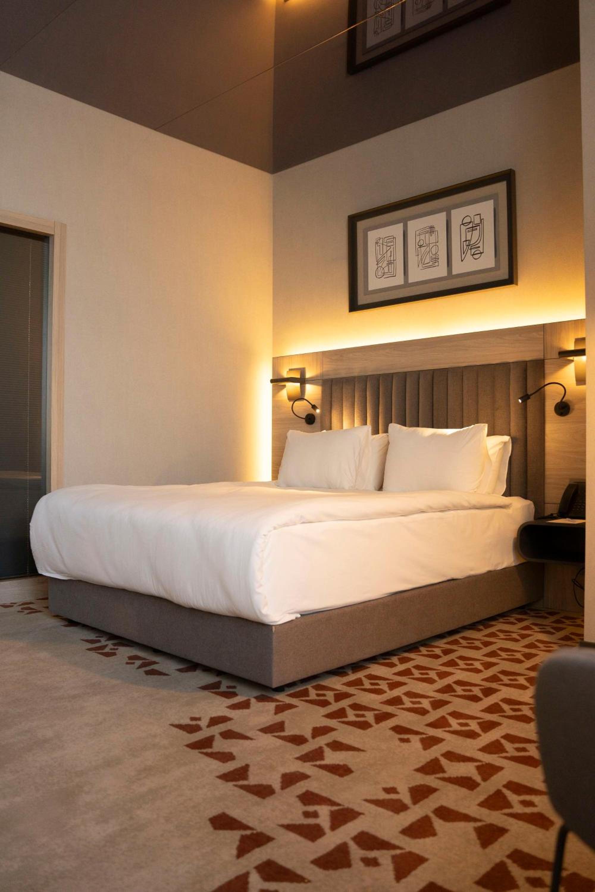 Best Western Plus Hotel Konak - Image 6