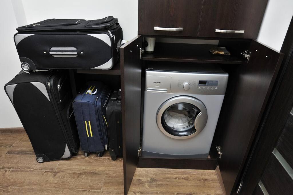 Beautiful and Cozy 1BD Condo in Heart of Yerevan!
