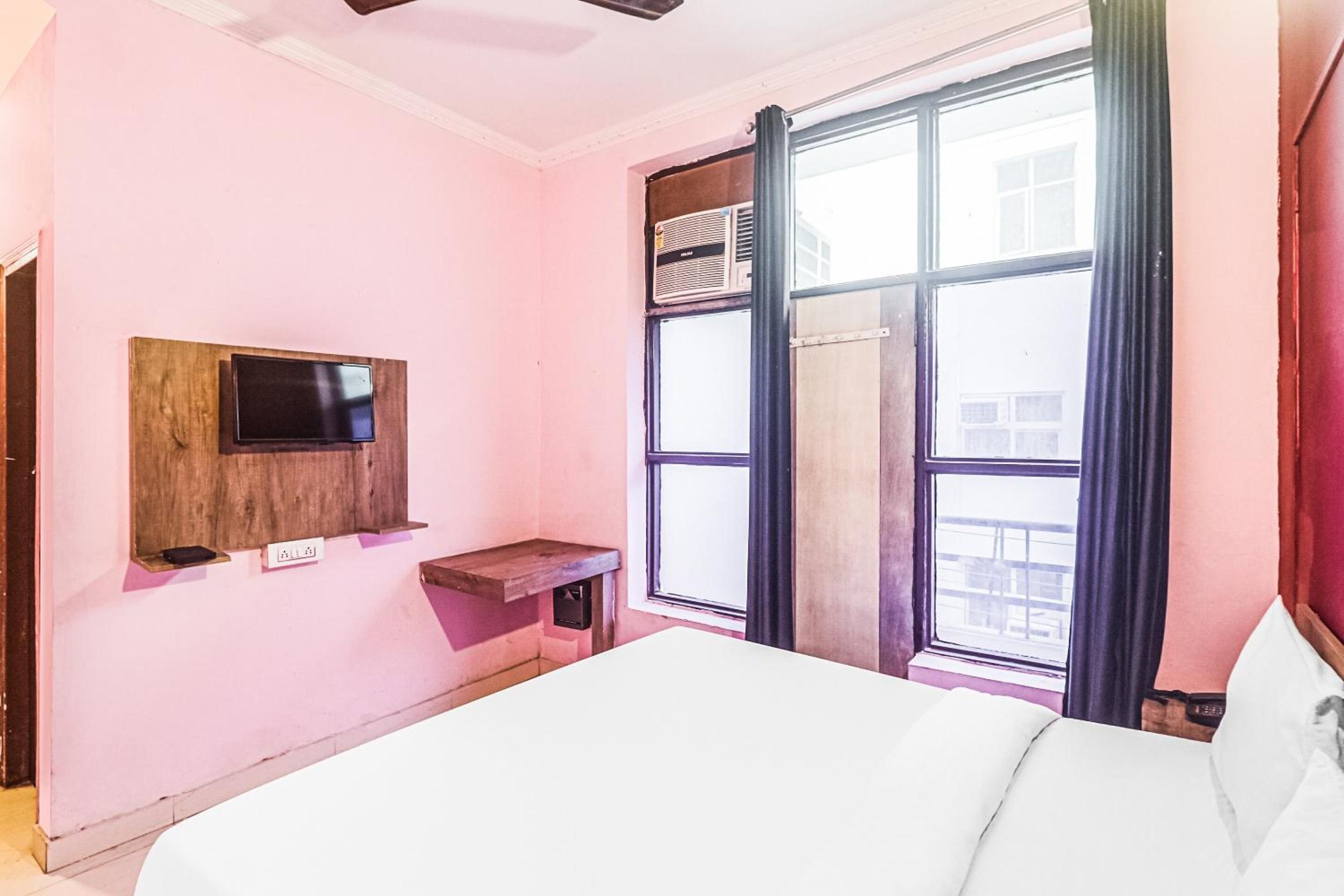 Gurgaon Vacations - Hotel O Avni Residency - Property Image 5