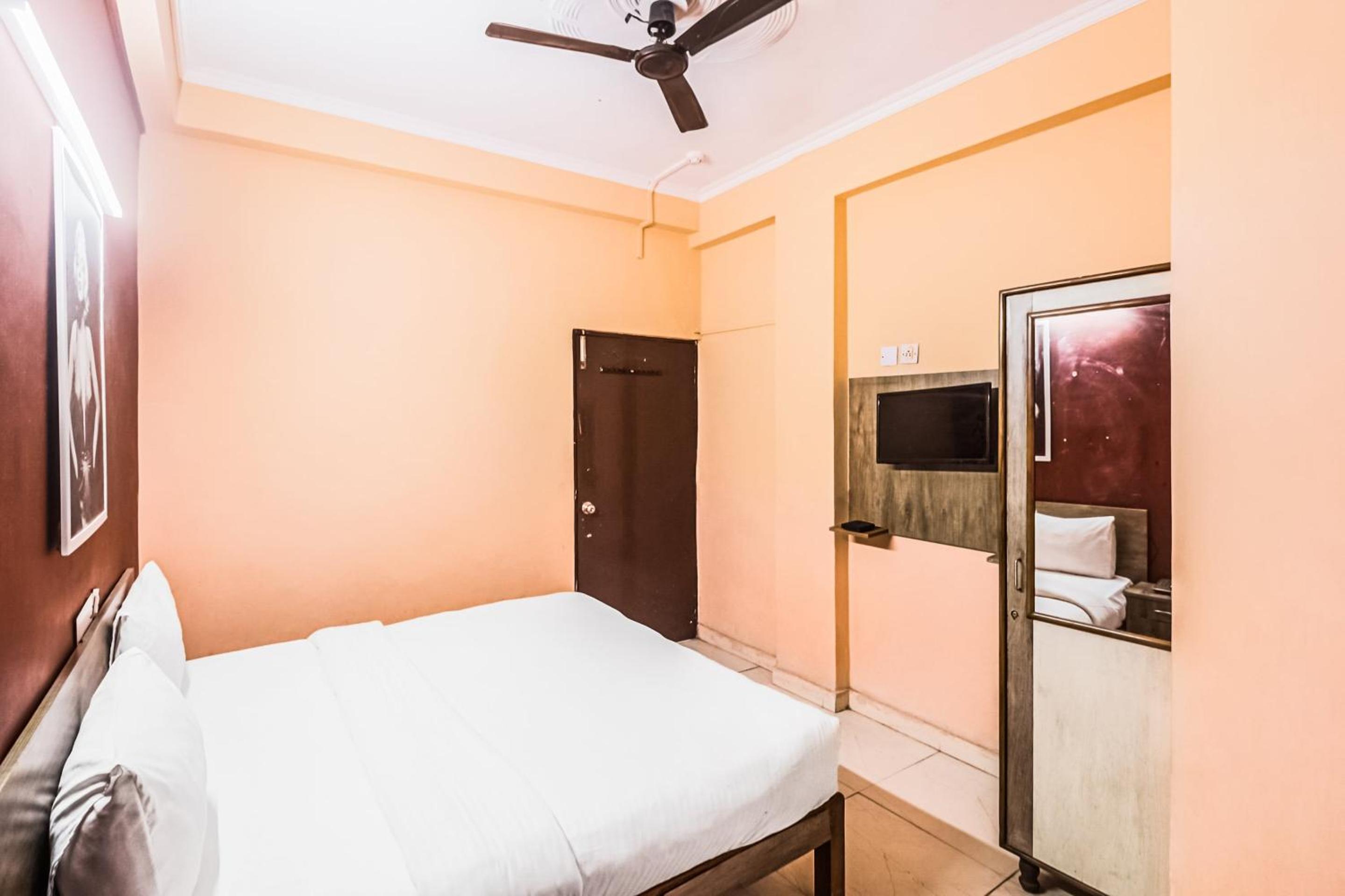 Gurgaon Vacations - Hotel O Avni Residency - Property Image 12