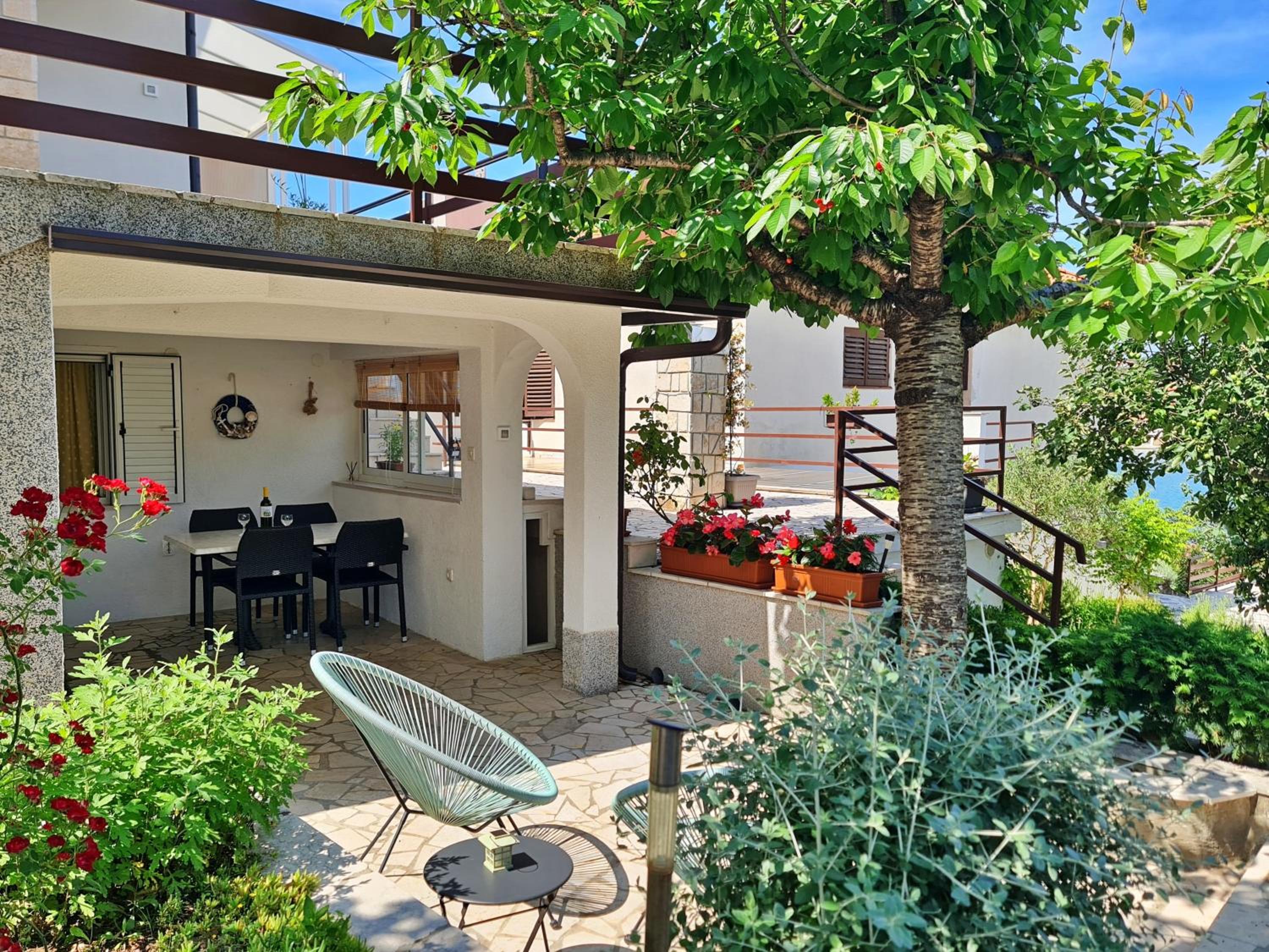 Apartments by the sea Silo, Krk - 18740 view 4
