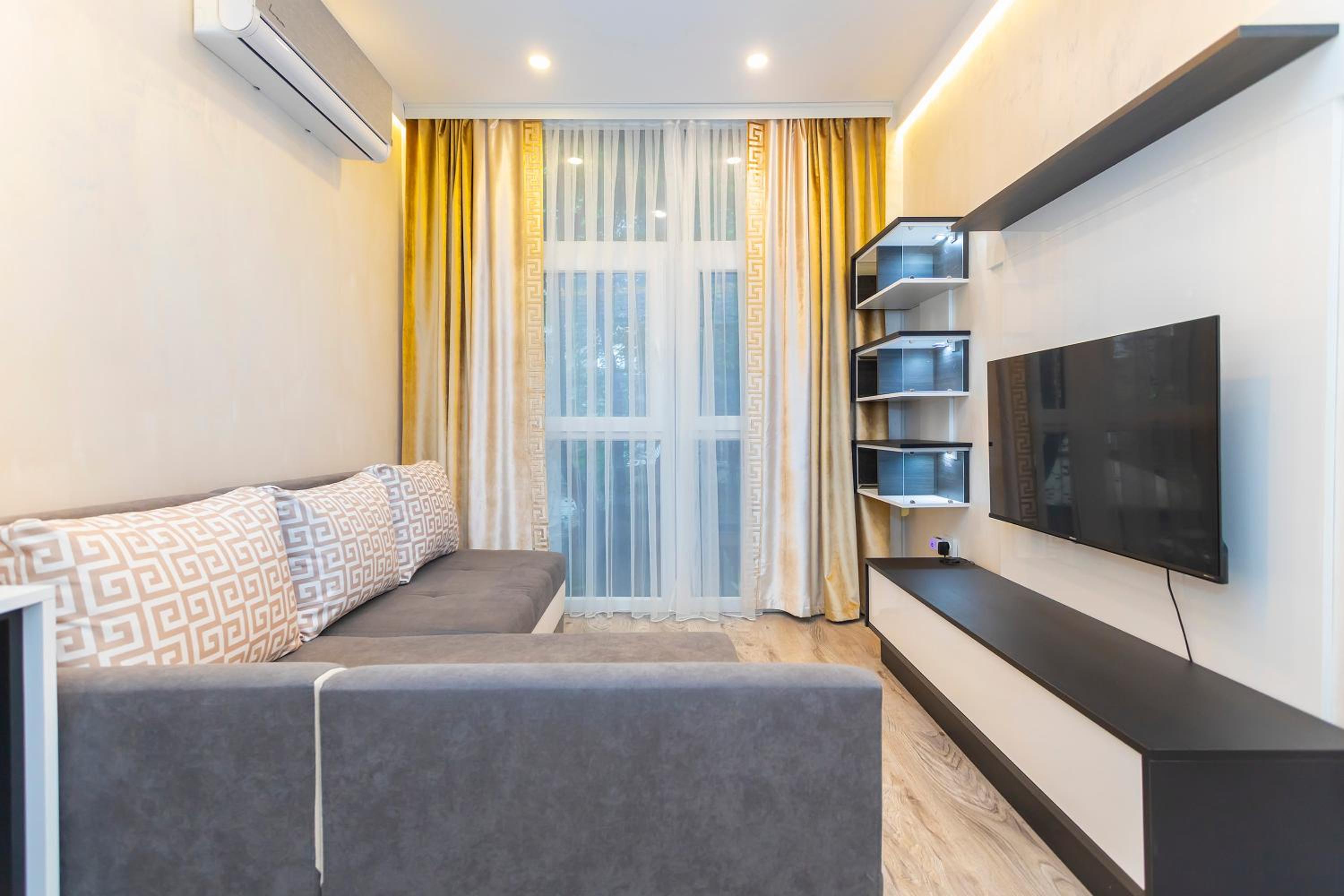 Central St Vitosha Apartment