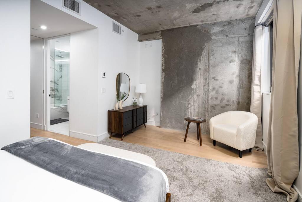 Luxury Full Floor Chelsea Apt St 7