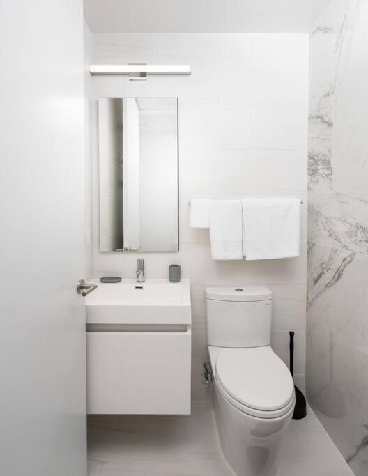 Luxury Full Floor Chelsea Apt St 7