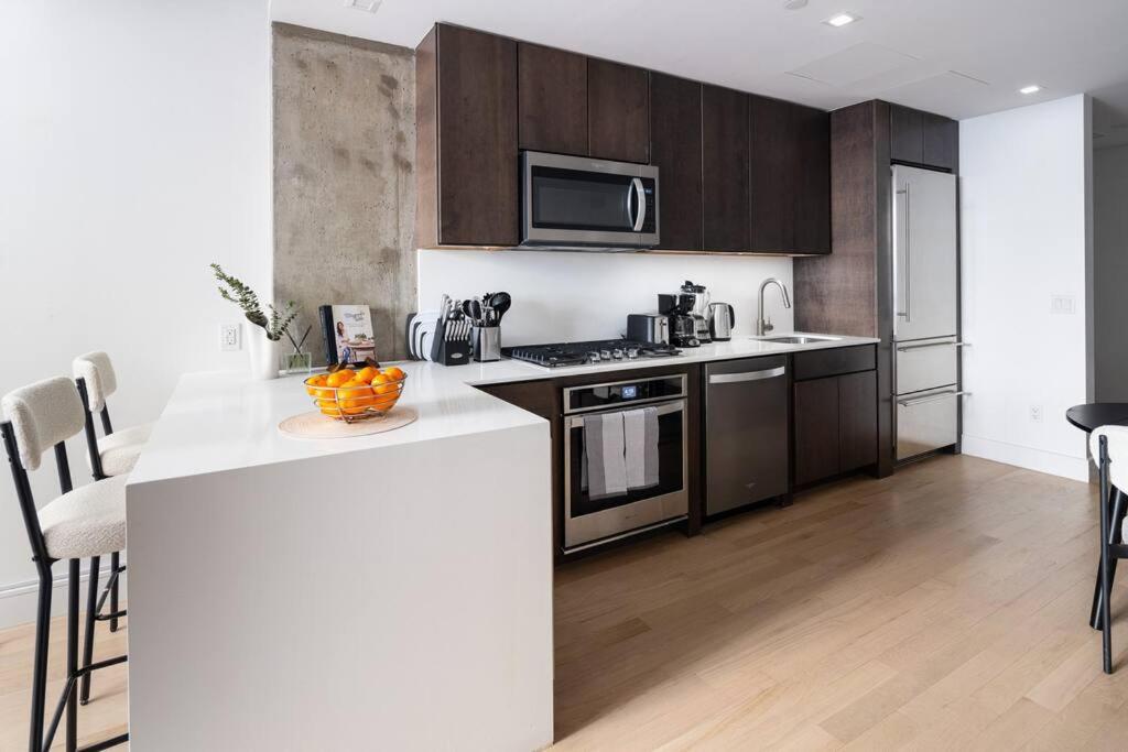 Luxury Full Floor Chelsea Apt St 7