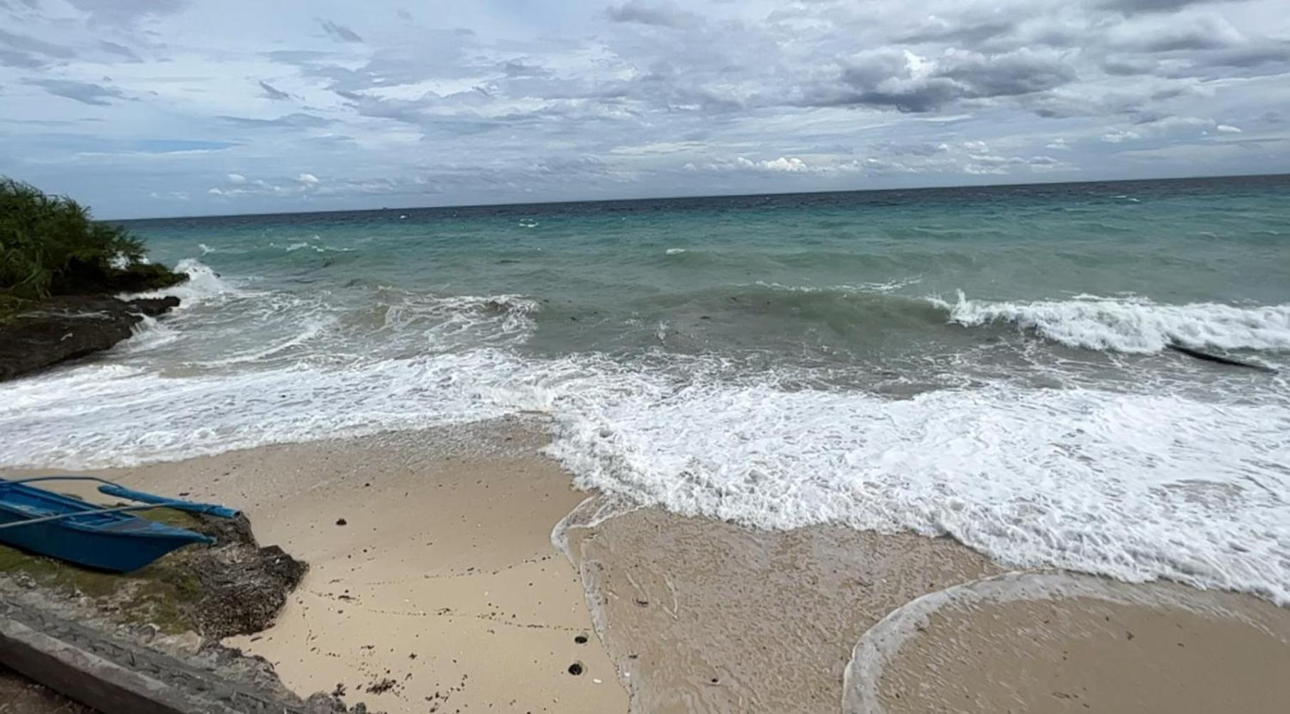 Dapdap ShoreLINES Beach House