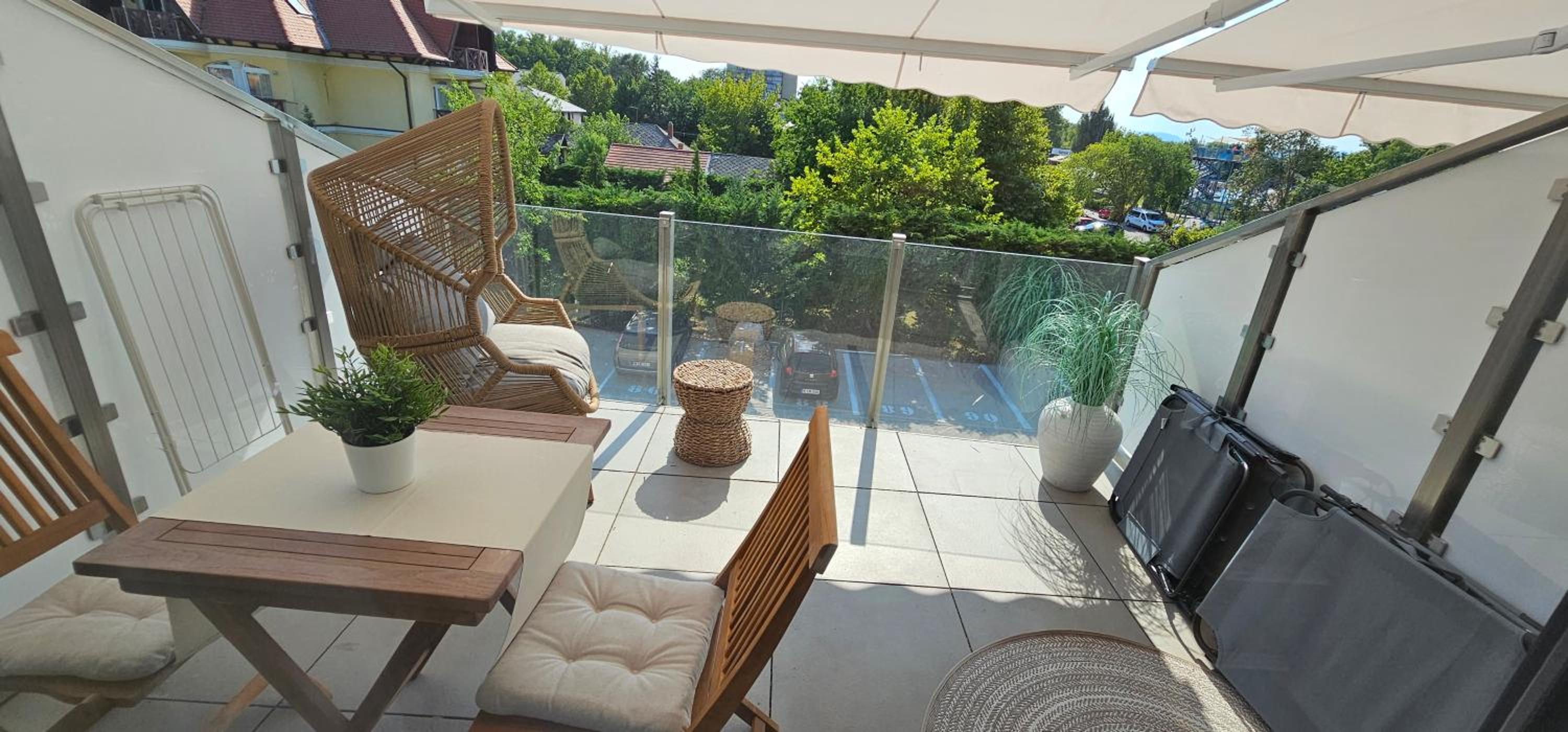 Infinity Apartman Lellemarine