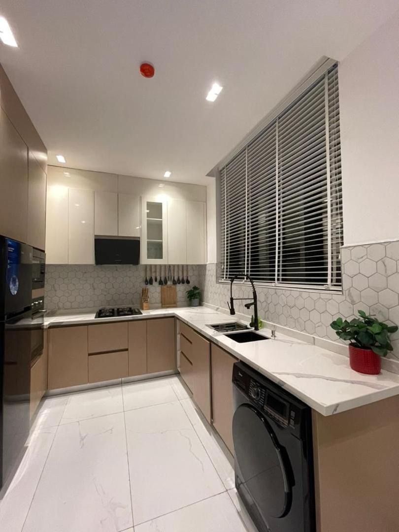 Karmozee Apartments view 3