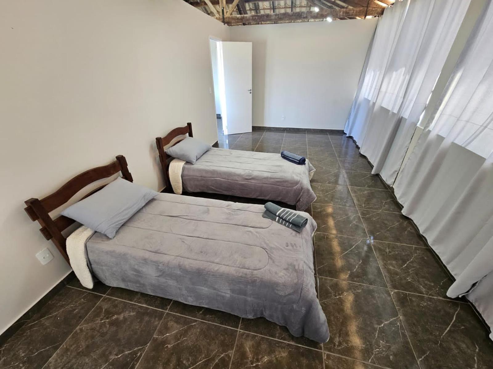 Casa 5 quartos e piscina emTiradentes-MG