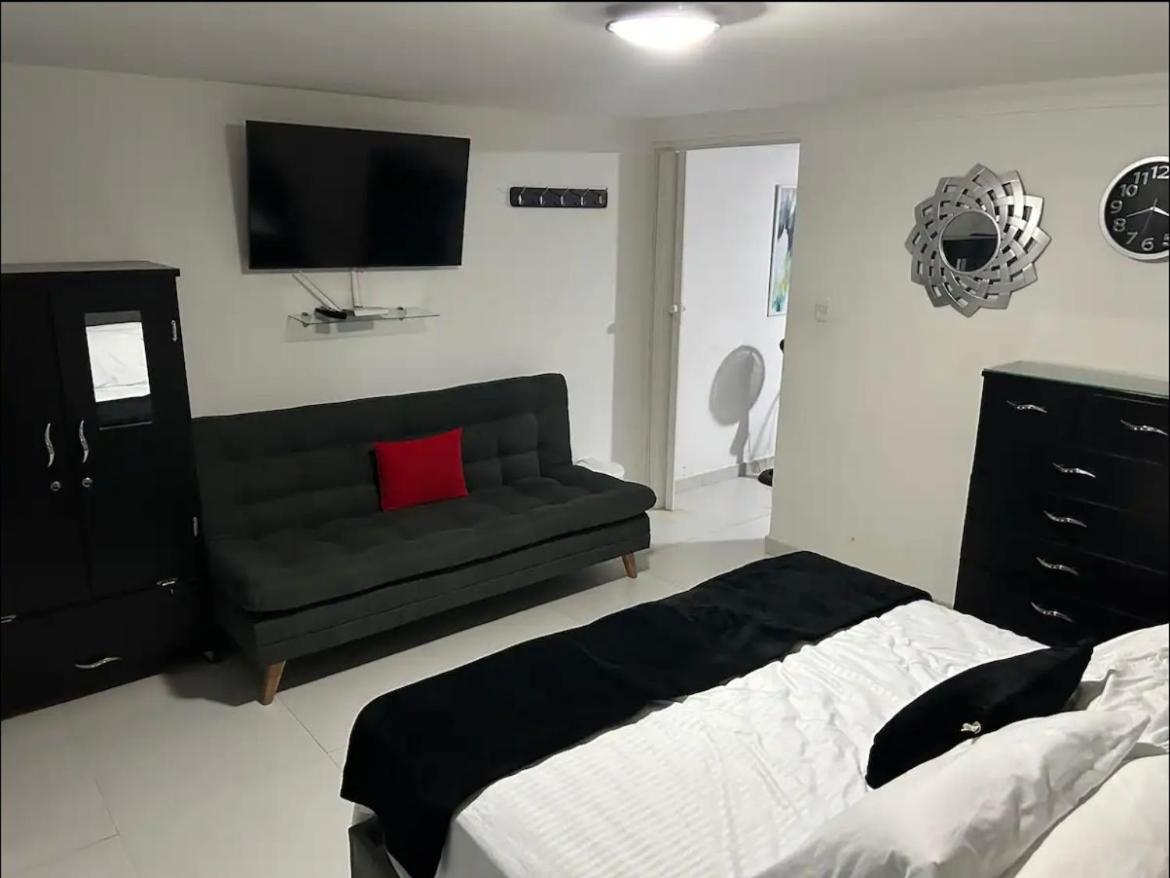 Apartamento edificio Iroka en el Rodadero Frente Al Mar con cocina full equipada