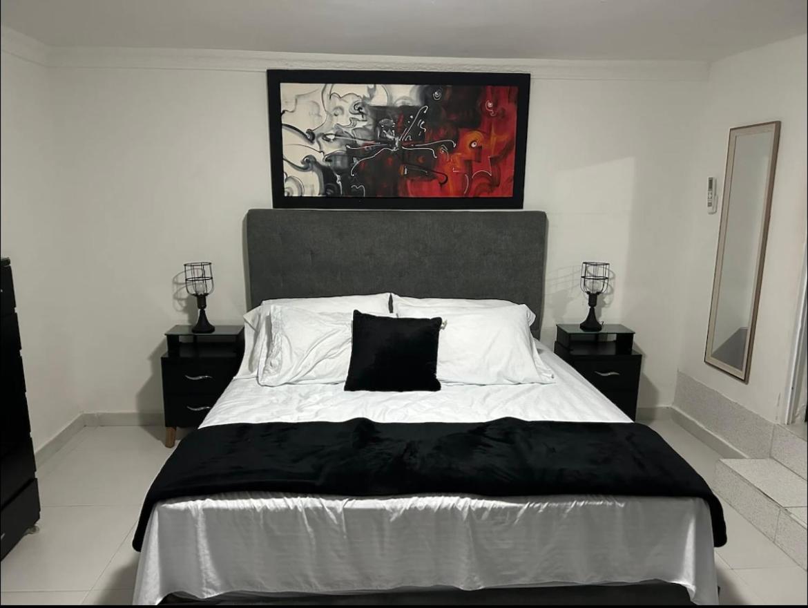 Apartamento edificio Iroka en el Rodadero Frente Al Mar con cocina full equipada