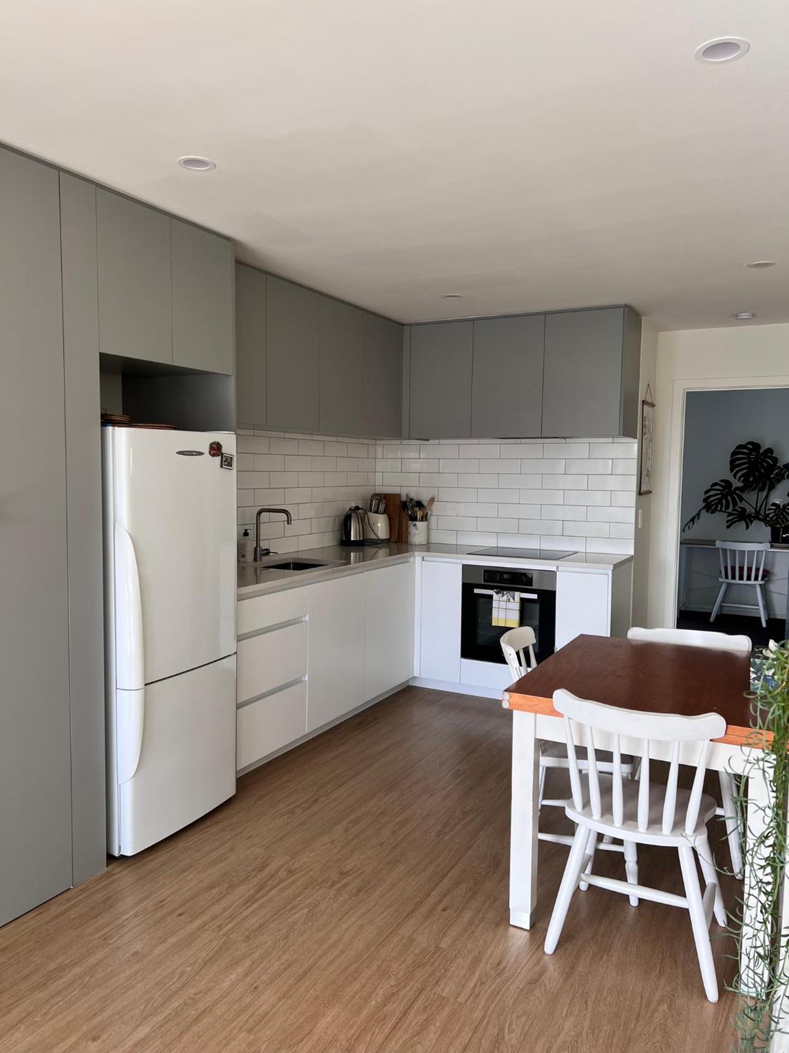 Modern Mangere Town House photo 5