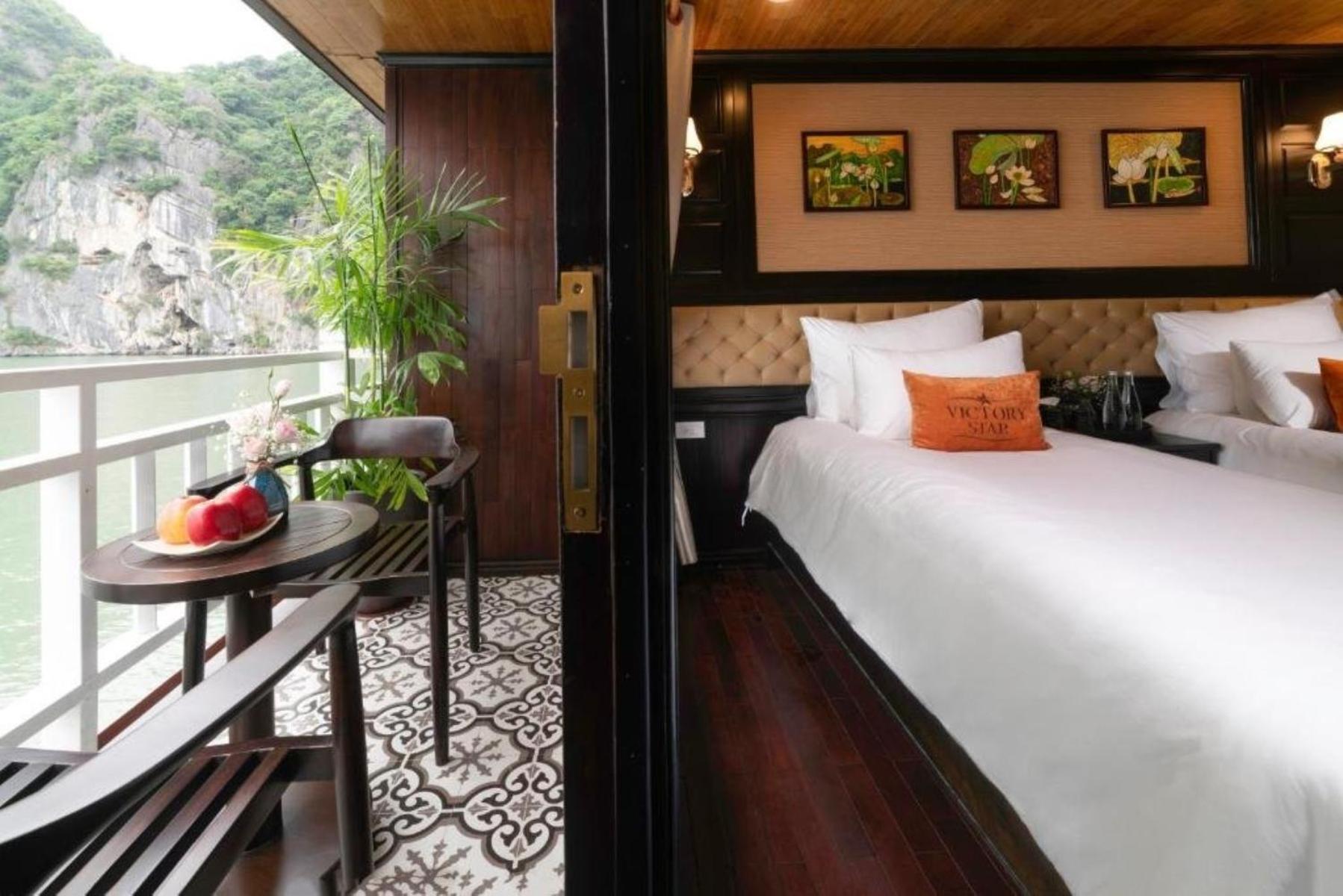 Halong Boutique Cruise view 5