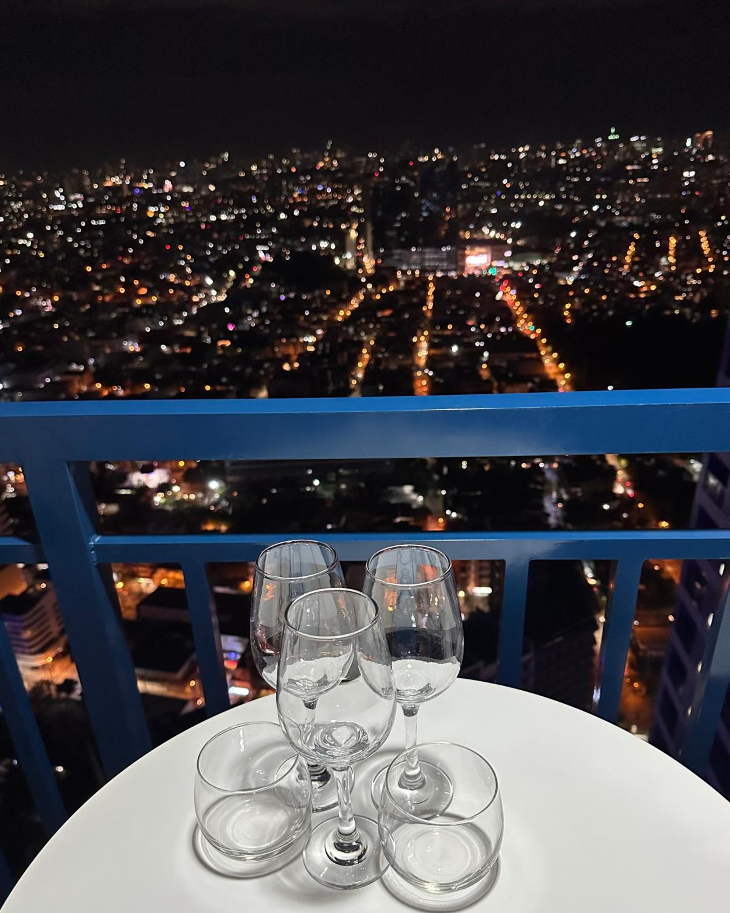 SMDC Air residences city lights view at 51st floor 101 view 5