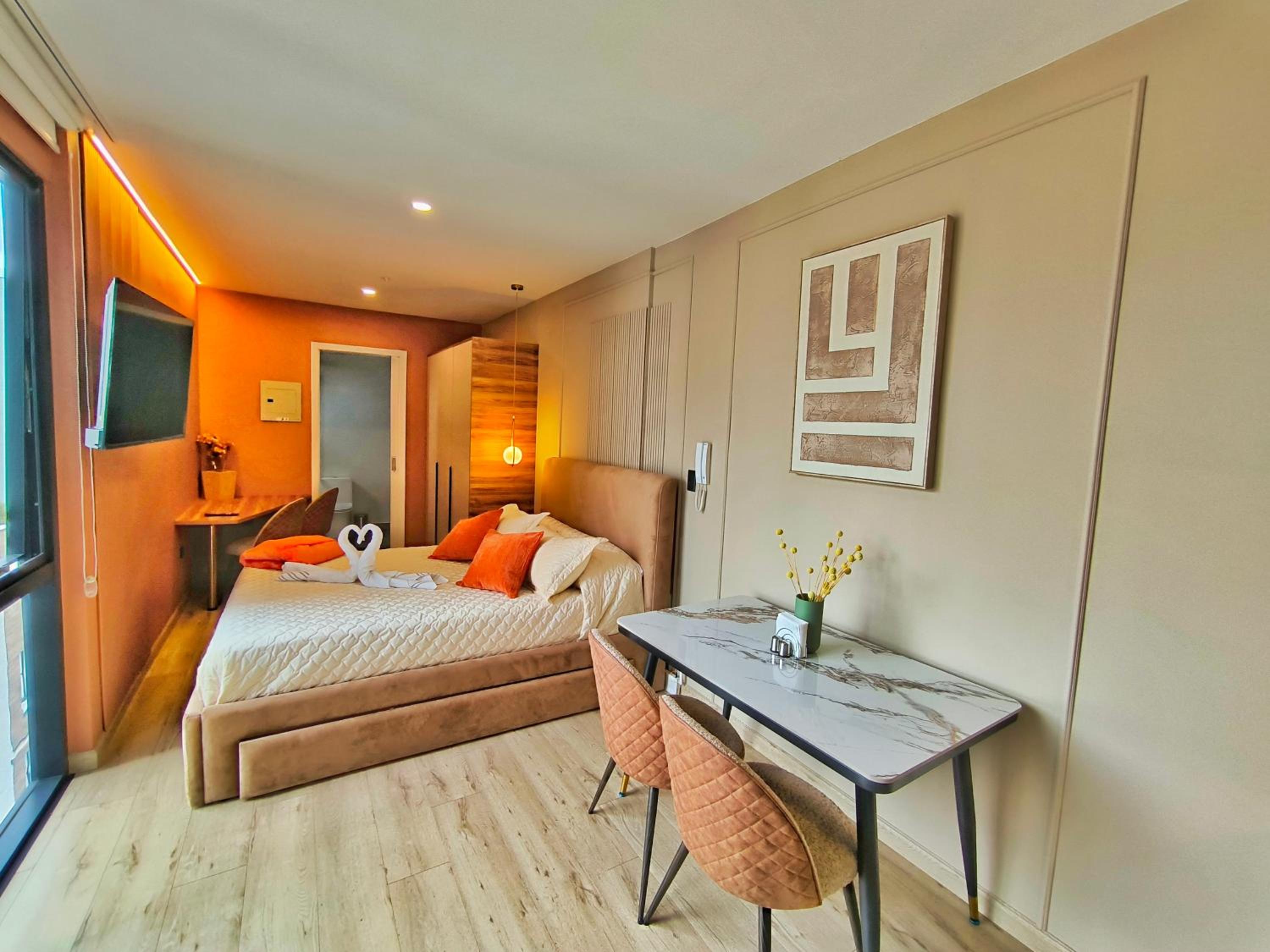 Republica del Salvador Coliving Ecuador XOE