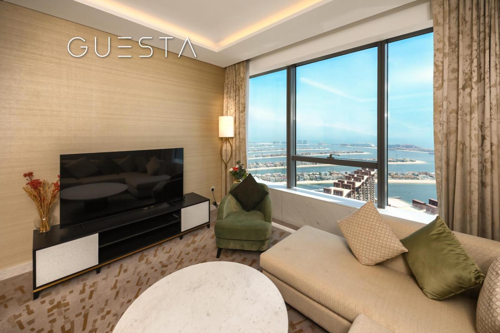 The Palm Tower, Nakheel Mall, Palm Jumeirah