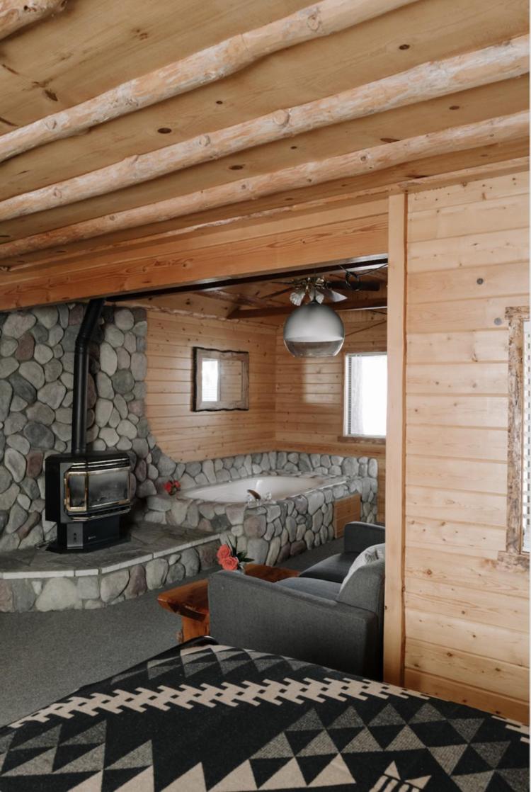 oak knoll lodge