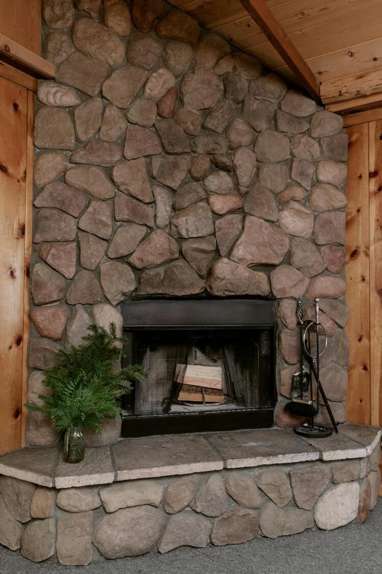 oak knoll lodge