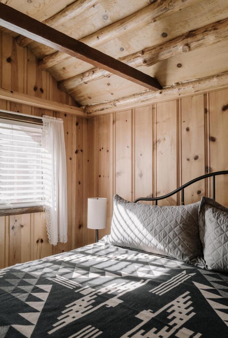 oak knoll lodge