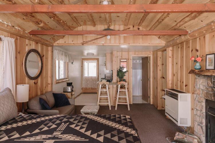 oak knoll lodge