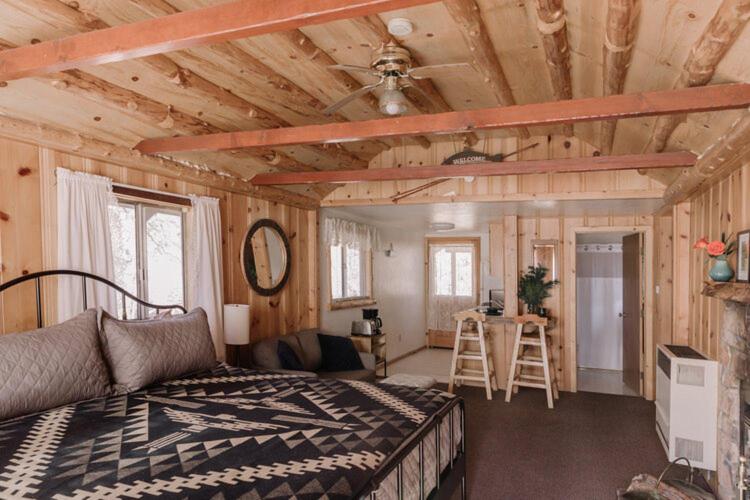 oak knoll lodge