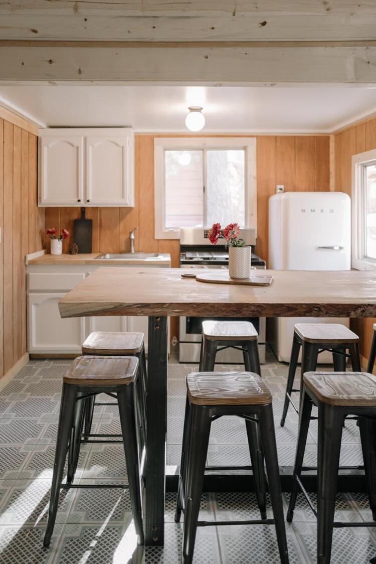 oak knoll lodge