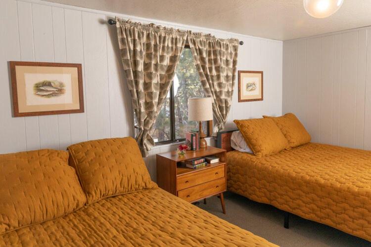 oak knoll lodge