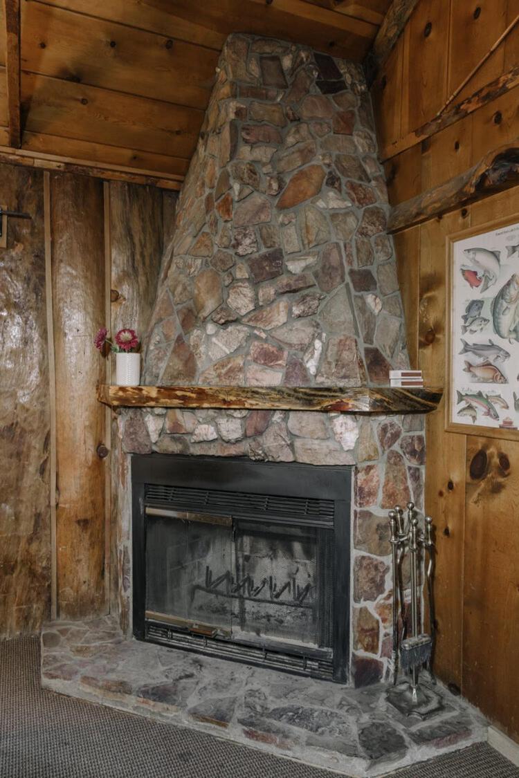 oak knoll lodge