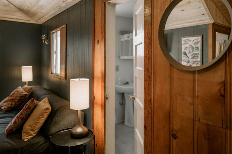 oak knoll lodge