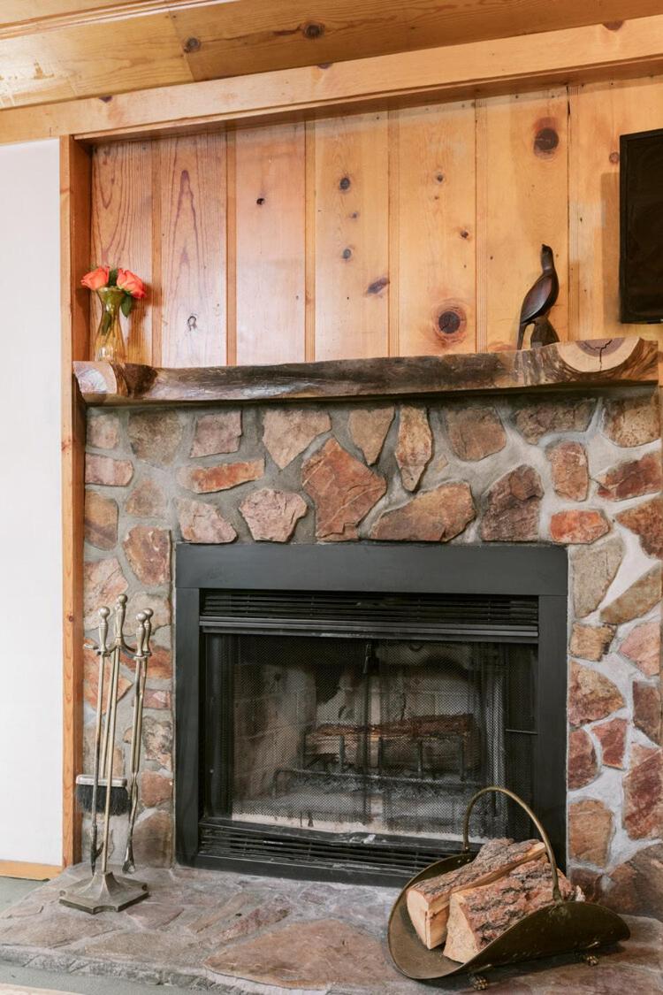 oak knoll lodge