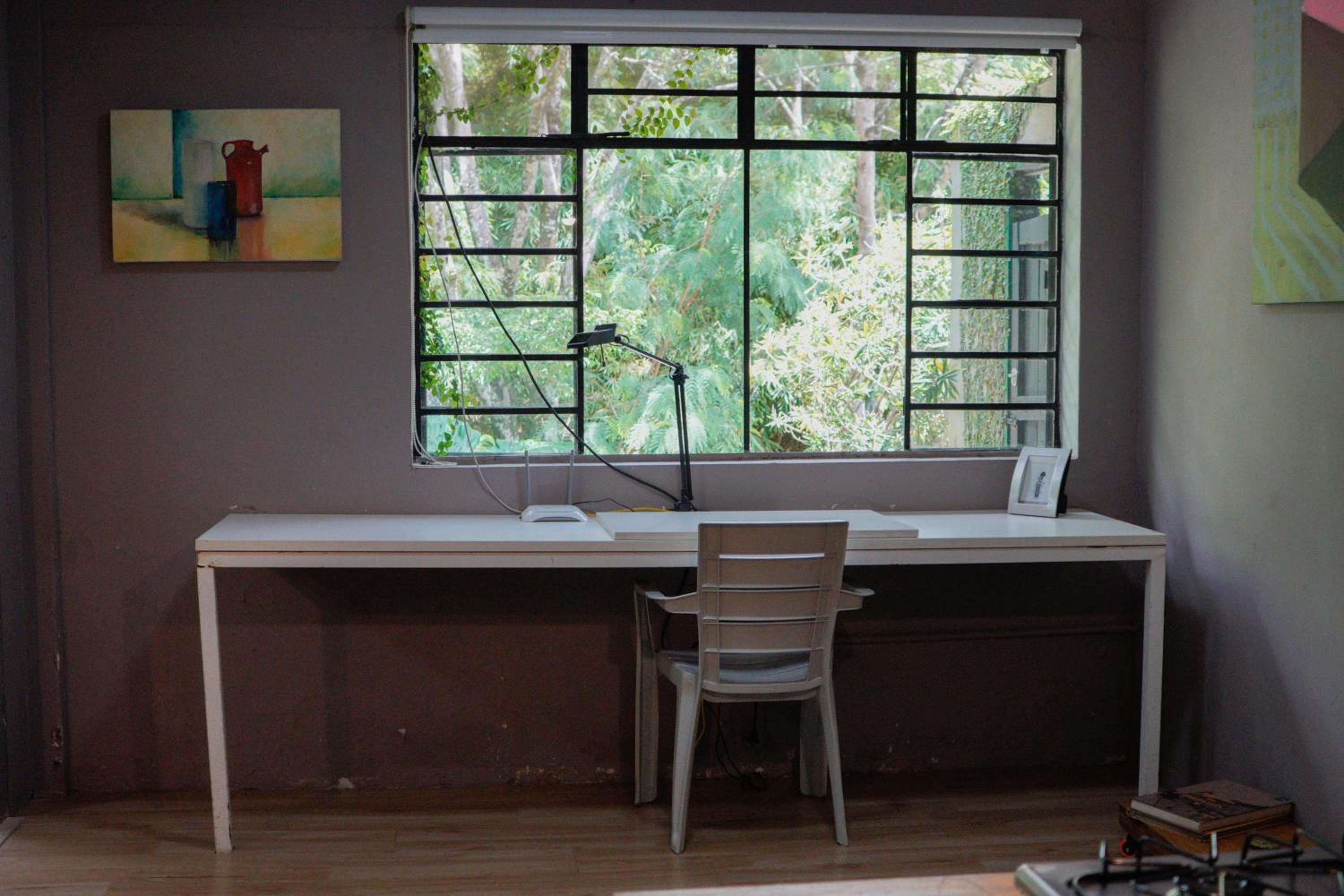 Central House in El Poblado surrounded by nature