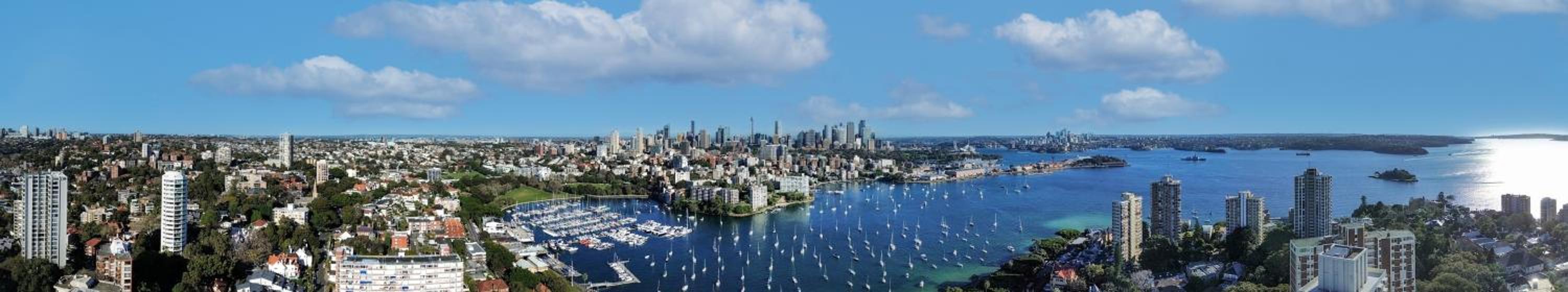 Executive 2BR Apt with Balcony near Yarranabbe Park