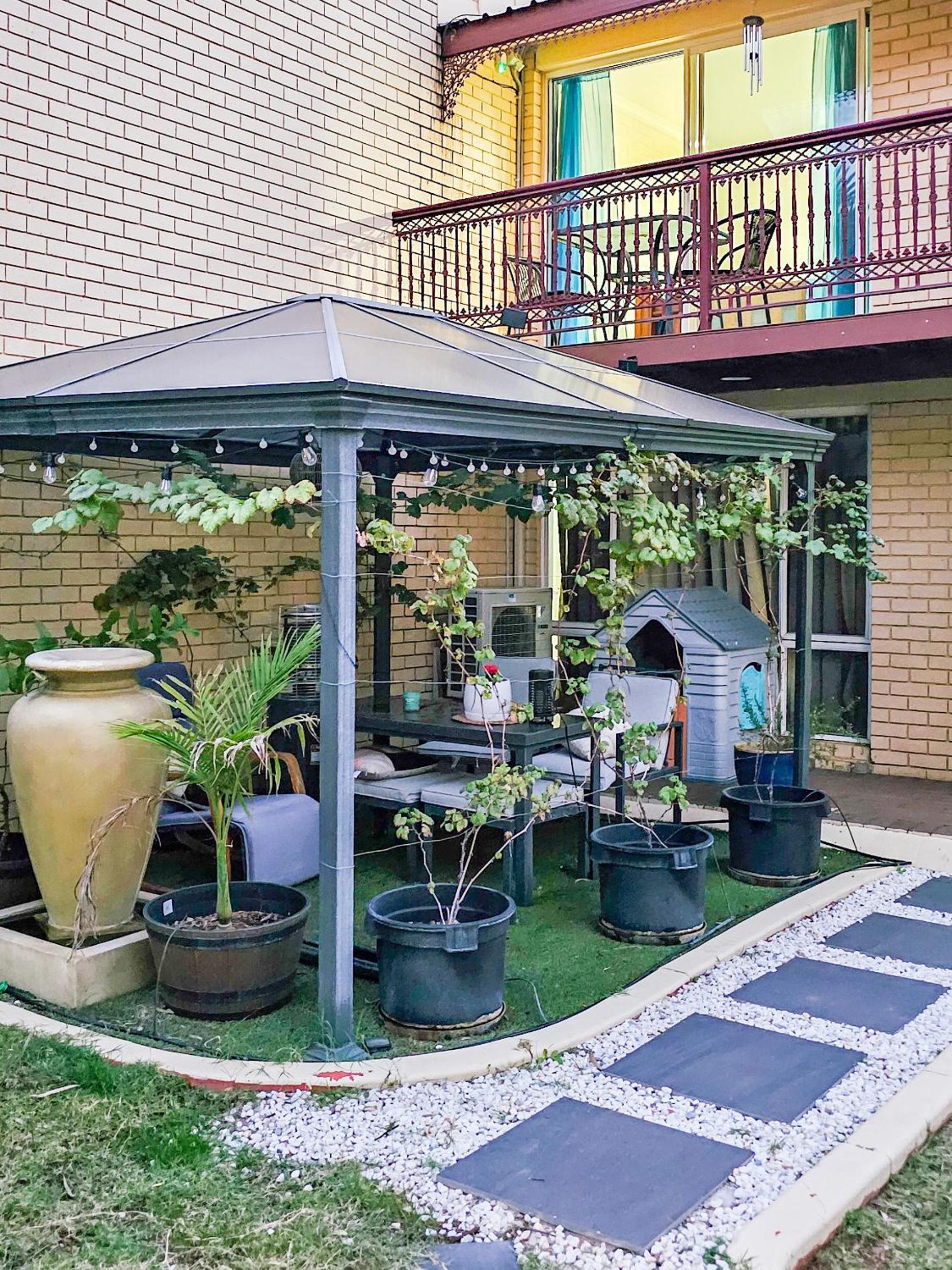 Queen of the Desert Villa 2 Bedrooms - Sleeps 4 Guests