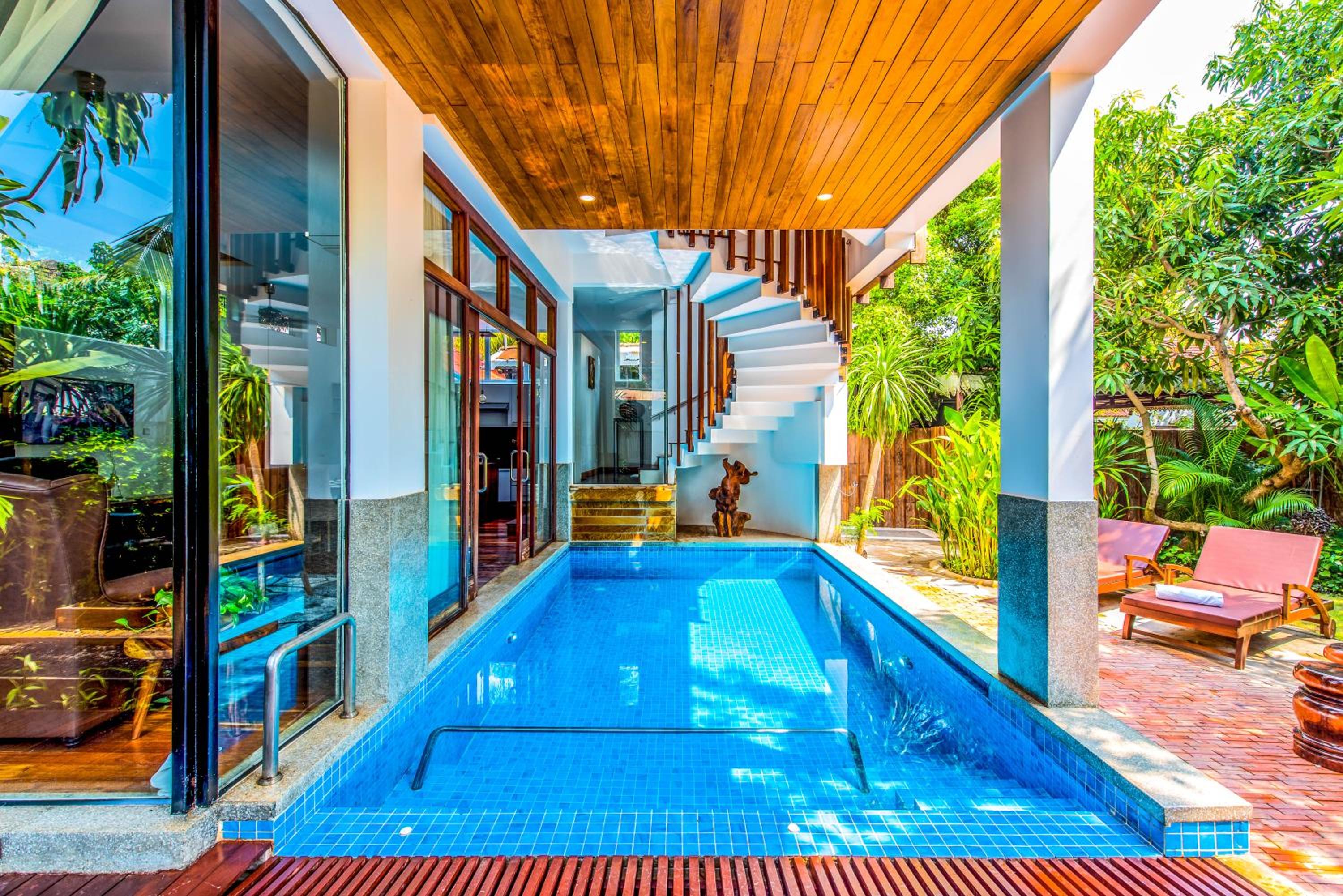 Villa Eternal - luxurious private pool villa view 2