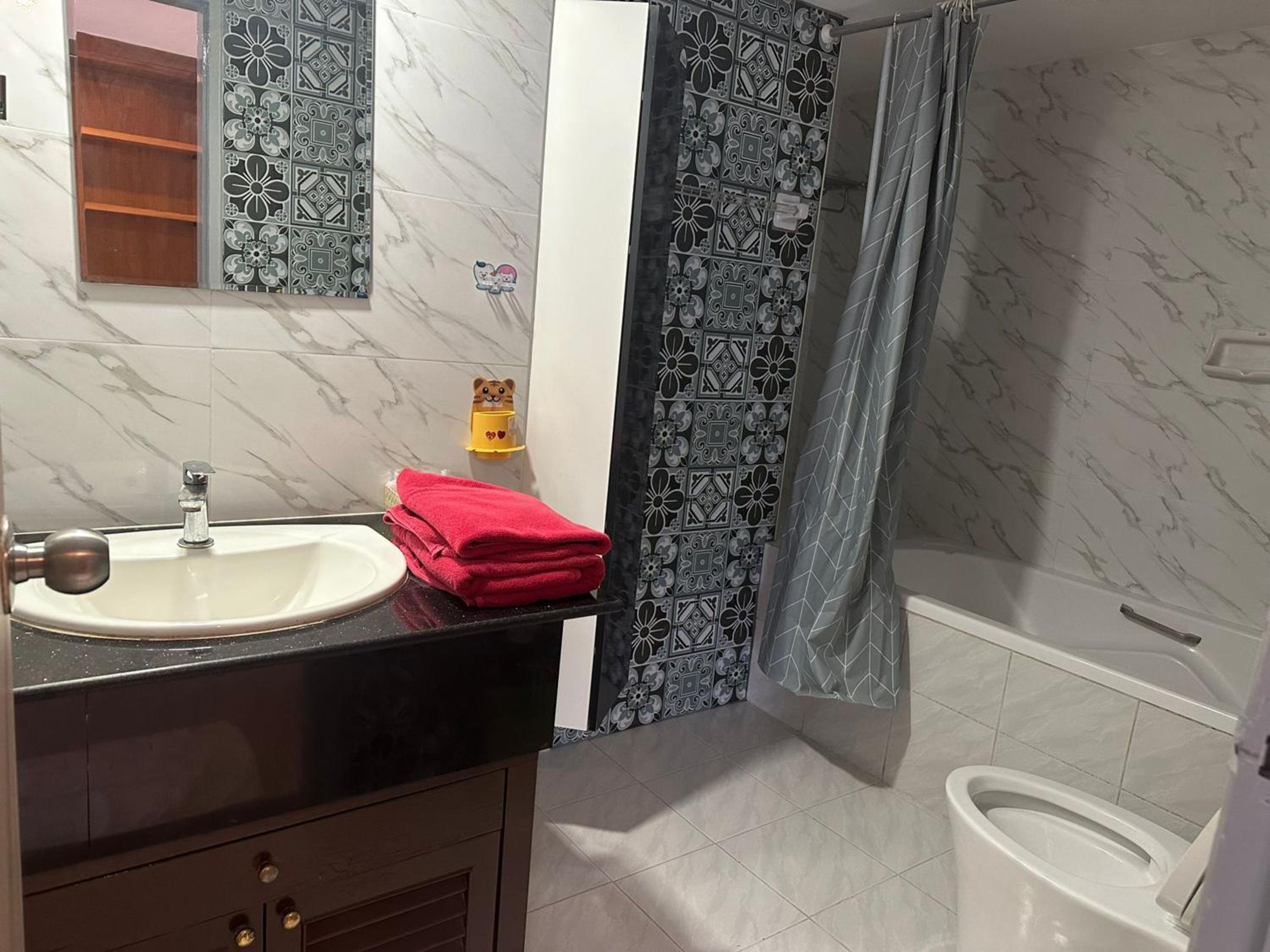 Affordable Serviced Apartment Nana - Omni Tower Sukhumvit location