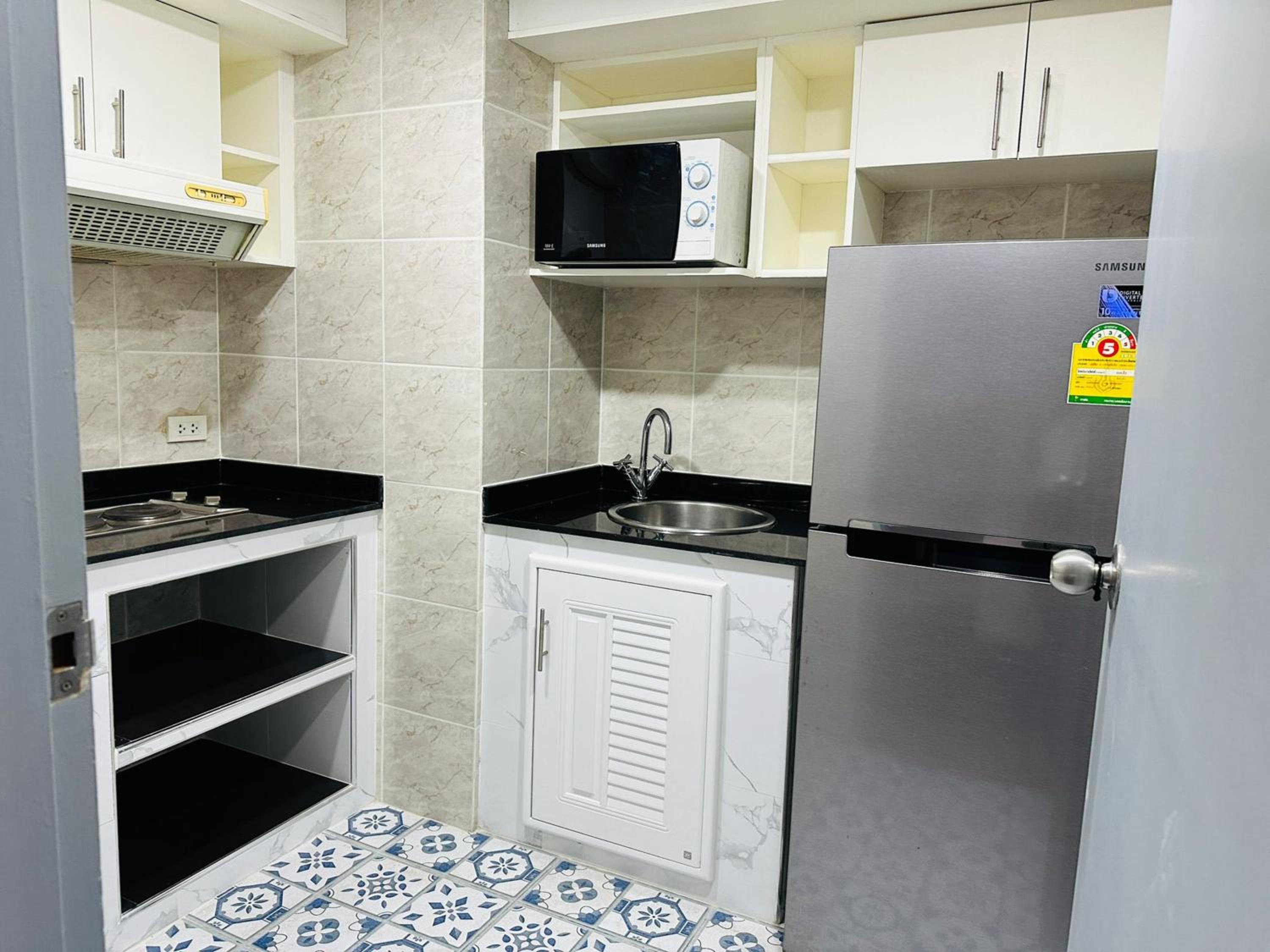 Affordable Serviced Apartment Nana - Omni Tower Sukhumvit location