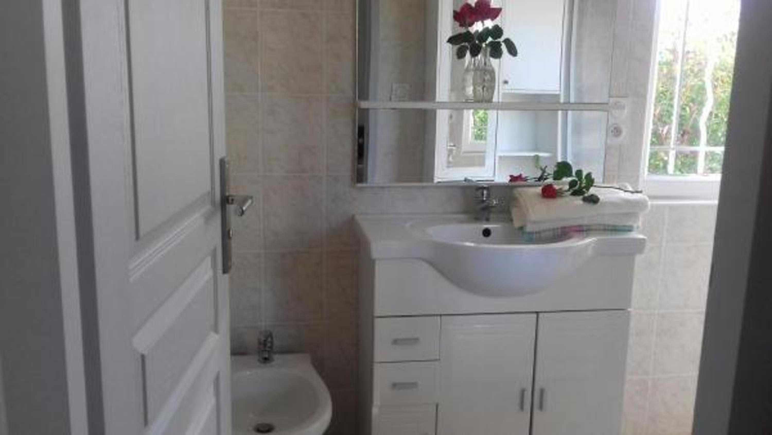 Modern Apartment in Grand Baie view 5