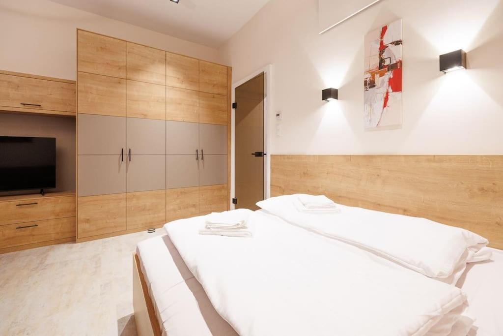 New #viennalove Apartment in Margareten
