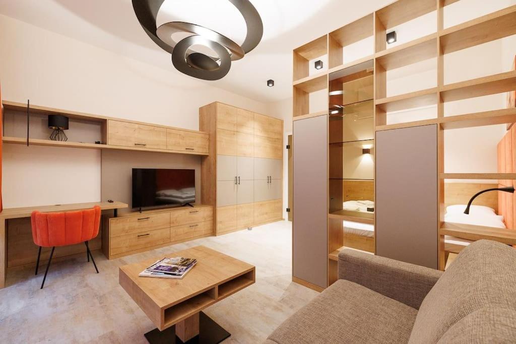 New #viennalove Apartment in Margareten