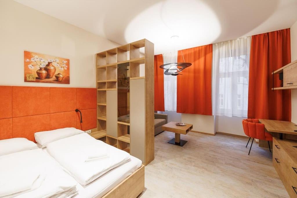 New #viennalove Apartment in Margareten