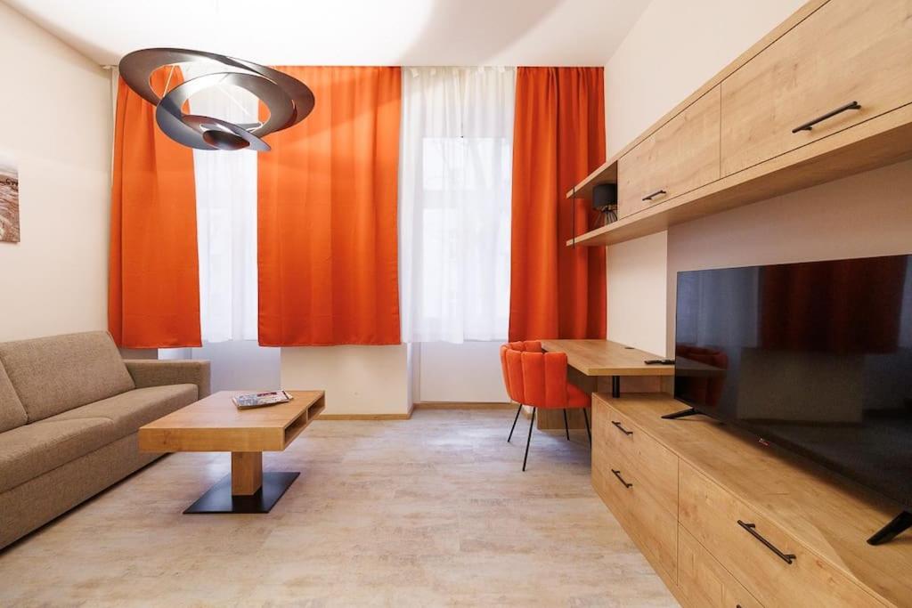 New #viennalove Apartment in Margareten