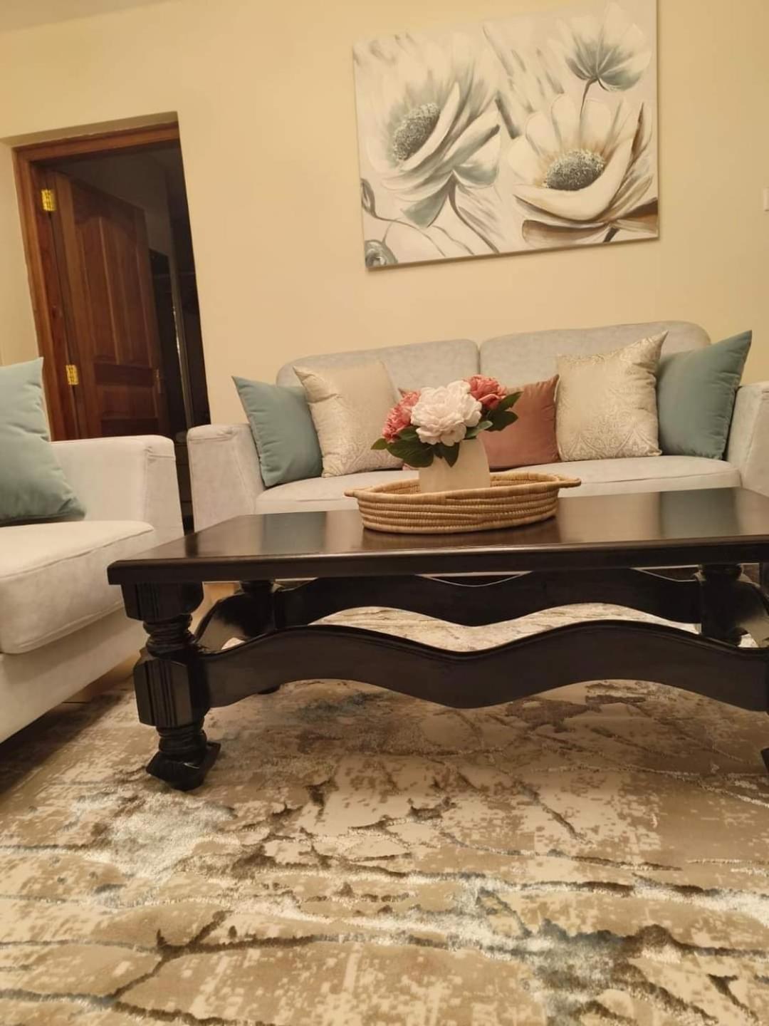 Zoe Homes Westpointe Suites 1 and 2 bedroom Nairobi West Estate Mbagathi Way Madaraka Estate Strathmore University