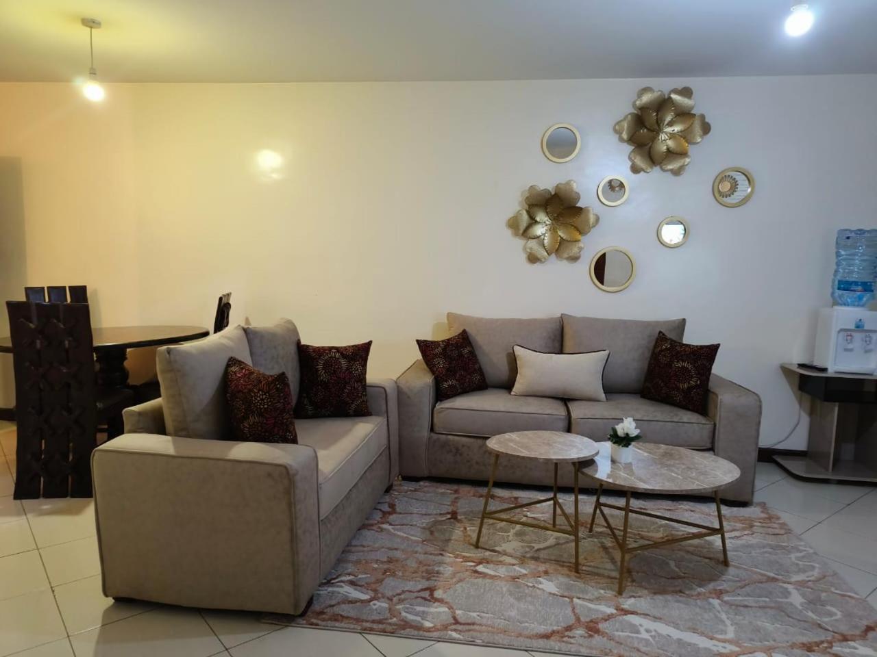 Zoe Homes Westpointe Suites 1 and 2 bedroom Nairobi West Estate Mbagathi Way Madaraka Estate Strathmore University